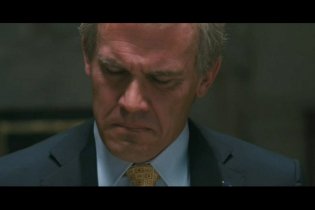 W. - Trailer