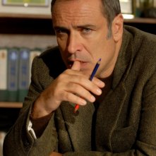 Enzo De Caro in una scena della fiction Una madre