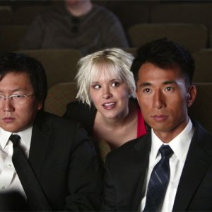 Masi Oka, James Kyson Lee e Brea Grant in una scena dell'episodio One of Us, One of Them di Heroes