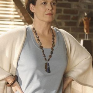 Sigourney Weaver guest star dell'episodio The Path di Eli Stone