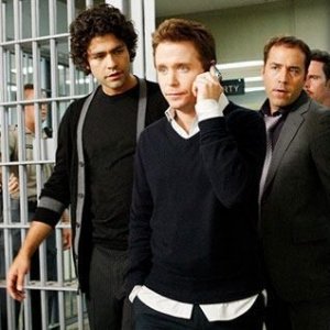 Adrian Grenier, Kevin Connolly e Jeremy Piven in una scena dell'episodio 'Fire Sale' della quinta stagione di Entourage