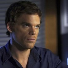 Michael C. Hall in una scena dell'episodio Our Father della serie tv Dexter