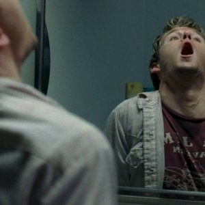 Ryan Kwanten in una scena dell'episodio Escape from Dragon House della serie True Blood