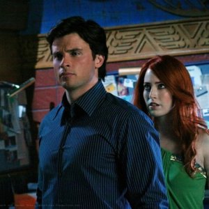 Tom Welling in una scena dell'episodio 'Instinct' dell'ottava stagione di Smallville