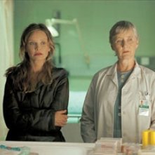 Calista Flockhart in una scena del film Fragile, diretto da Jaume Balaguerò