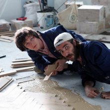 Andrea Bosca e Giovanni Calcagno in una scena del film Si può fare