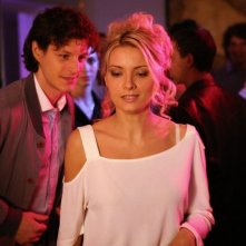 Andrea Bosca e Rosaria Russo in una scena del film Si può fare