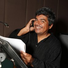 George Lopez dà la voce al chihuahua Papi nel film Beverly Hills Chihuahua