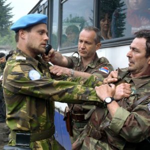 Ken Duken e Hristo Shopov in un'immagine del film Resolution 819