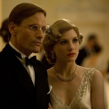 Viggo Mortensen e Jodie Whittaker in un'immagine del film Good