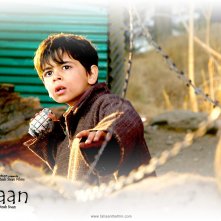 Il piccolo Purav Bhandare nel wallpaper del film Tahaan - A boy with a Grenade