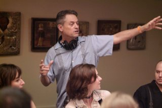 Il regista Jonathan Demme sul set di Rachel Getting Married