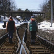 Jacob Switzer ed Elena Hudgins Lyle in una scena del film Only