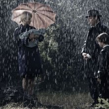 Una scena del film The Home of the Dark Butterflies (Tummien perhosten koti)