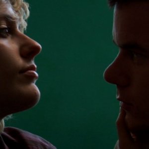 Greta Gerwig e Joe Swanberg in una scena del film Nights and Weekends