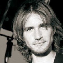 Un primo piano dell'attore Mirko Petrini