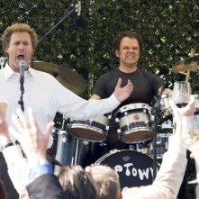 WIll Ferrell e John C. Reilly in una scena della commedia Fratellastri a 40 anni