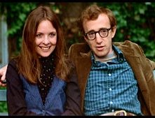 Woody Allen e Diane Keaton in una scena del film Io e Annie