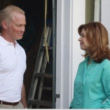 Neal McDonough e Dana Delany nell'episodio 'We're So Happy, You're So Happy' della serie tv Desperate Housewives