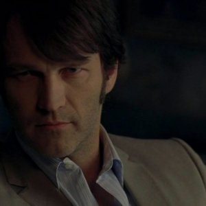 Stephen Moyer in un'immagine dell'episodio Sparks Fly Out della serie True Blood