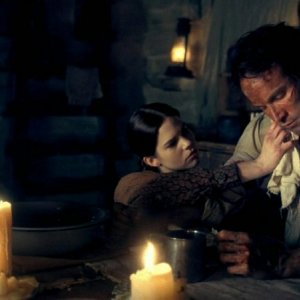 Stephen Moyer in una scena dell'episodio Sparks Fly Out della serie True Blood