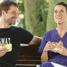 David Sutcliffe insieme a Kate Walsh in un momento dell'episodio 'Nothing to talk about' della seconda staigone di Private Practice