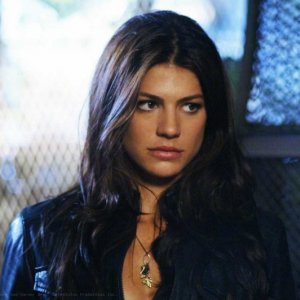Genevieve Cortese in una scena dell'episodio Metamorphosis di Supernatural