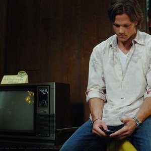 Jared Padalecki  in una scena dell'episodio Metamorphosis di Supernatural