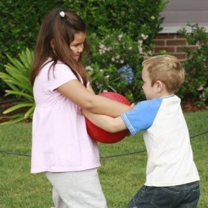 Mason Vale Cotton in una scena dell'episodio Kids Ain't Like Everybody Else di Desperate Housewives