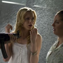 Evan Rachel Wood Ed Eva Amurri In Una Scena Del Film Davanti Agli Occhi 92461