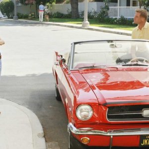 Felicity Huffman con Doug Savant (Lynette e Tom Scavo) nella serie Desperate Housewives, episodio: Mirror, Mirror