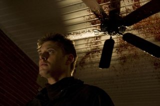 Jensen Ackles in una scena del film My Bloody Valentine 3D