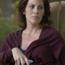 Annabeth Gish interpreta Eileen nell'episodio 'The Course of True Love Never Did Run Smooth' della serie tv Brotherhood