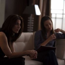 Catherine Keener ed Emily Alpern in una scena del film What Just Happened?