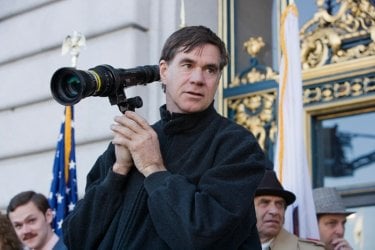 Il regista Gus Van Sant sul set del film Milk