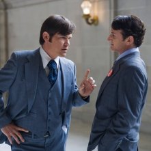 Josh Brolin e Sean Penn in una scena del film Milk