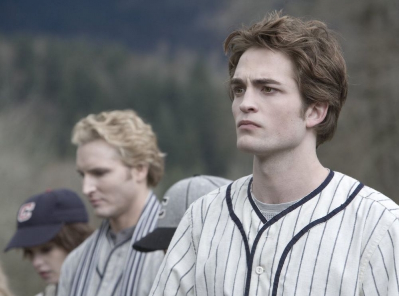 Robert Pattinson è il protagonista del film Twilight