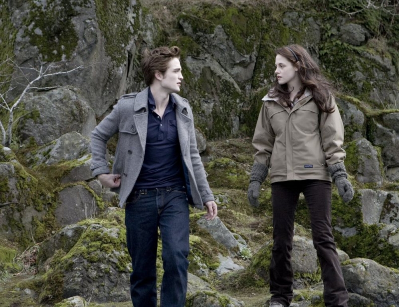 Robert Pattinson E Kristen Stewart In Una Sequenza Di Twilight 92615