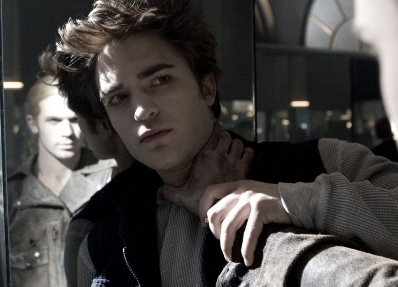 Robert Pattinson In Una Scena Di Twilight 92604