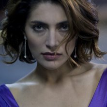 Caterina Murino è Anna Maria, protagonista del terzo episodio della serie Donne Assassine