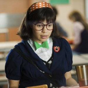 America Ferrera  è Betty Suarez nell'episodio 'Granny Pants' della serie tv Ugly Betty