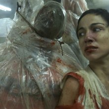 Karina Testa è Yasmine nel film Frontière(s)