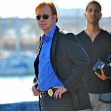 David Caruso, Adam Rodriguez nell'episodio 'Power Trip' della serie CSI Miami