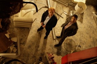 David Caruso e Adam Rodriguez in un momento dell'episodio 'Wrecking Crew' della settima stagione di CSI Miami