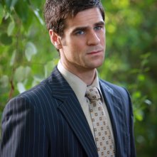 Eddie Cahill in un momento dell'episodio 'The Cost of Living' della serie CSI New York