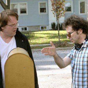Philip Seymour Hoffman e il regista Charlie Kaufman sul set del film Synecdcoche, New York
