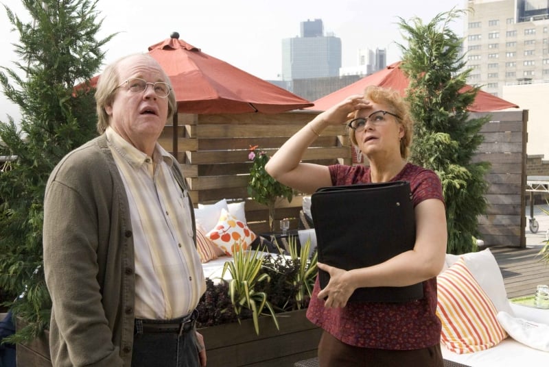 Philip Seymour Hoffman e Samantha Morton in un'immagine del film Synecdcoche, New York