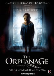 La locandina italiana di The Orphanage