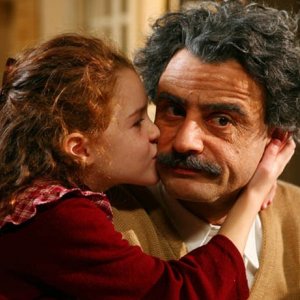 Vincenzo Amato interpreta Albert Einstein nella fiction televisiva