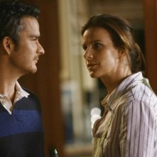 Balthazar Getty insieme a Rachel Griffiths in un momento dell'episodio 'Going Once....Going Twice' della serie tv Brothers & Sisters